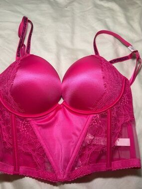Victoria's Secret Fuchsia hot pink set Lace Longline Push-Up Bra